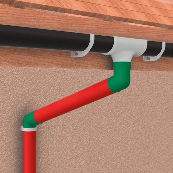 Установка трубы, соединяющей
                    два колена между собой