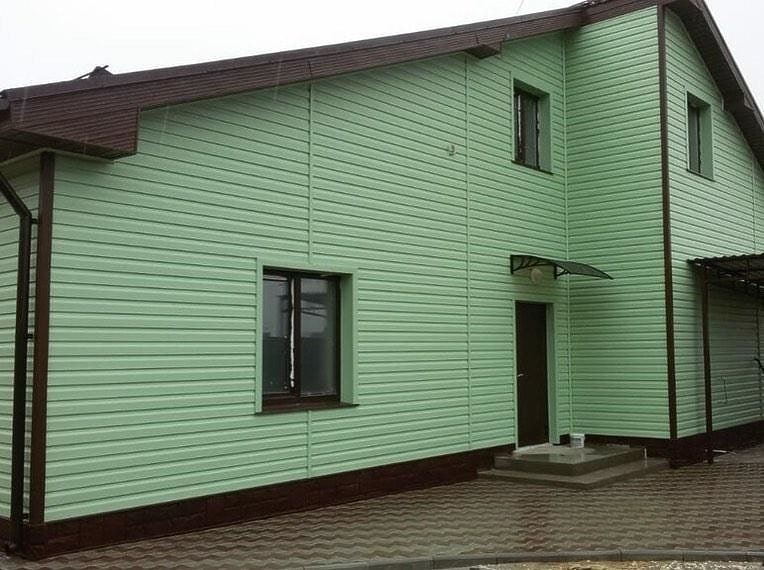 Зеленый сайдинг