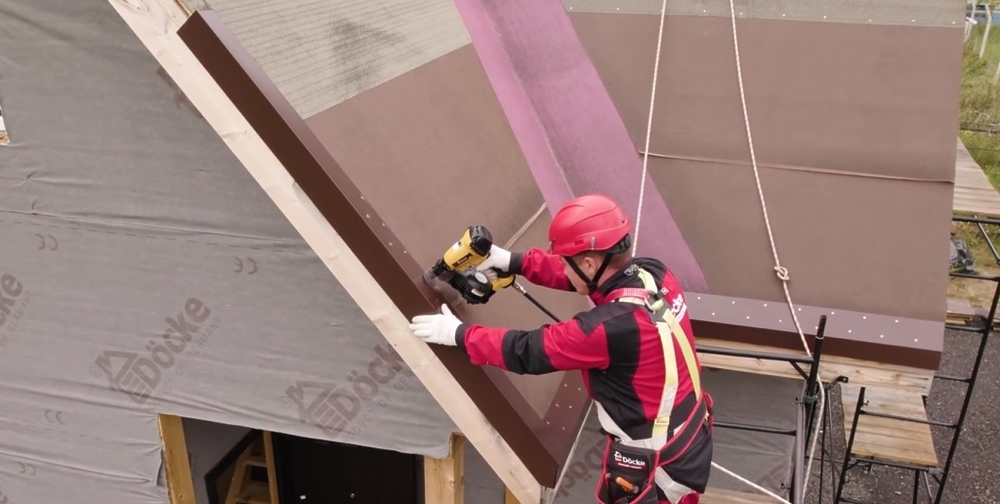 Фиксация фронтонных планок